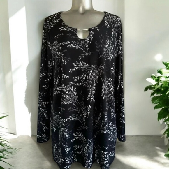 💟➕size Printed Long Sleeve  Top - Picture 1 of 15